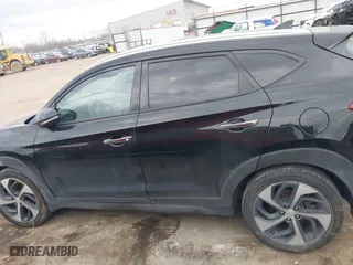 2016 Hyundai Tucson Eco with VIN KM8J3CA25GU257036, listed as a IAAI auction lot 41453539 with 68,235 mi miles. Bid and sale history available at carsss.com. Image 15.