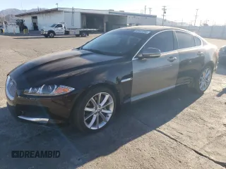2013 Jaguar XF I4 RWD with VIN SAJWA0ES8DPS96255, listed as a Copart auction lot 42447285 with 0 mi miles and Salvage Title. Bid and sale history available at carsss.com. Image 1.