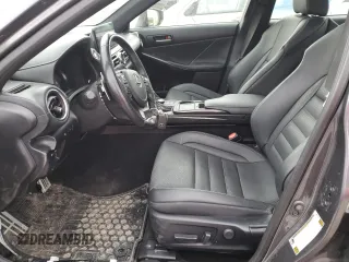2022 Lexus IS 300 F Sport z VIN JTHG81F2XN5049348, wystawiony jako Copart lot #88201365 z przebiegiem 57 800 mil mil oraz Szkoda całkowita • Salvage title. Historia ofert i sprzedaży dostępna na DreamBid. Obrazek 7.