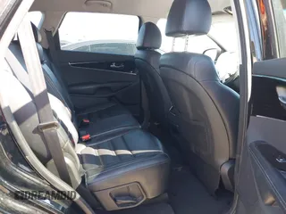 2019 Kia Sorento EX V6 with VIN 5XYPH4A57KG464487, listed as a IAAI auction lot 41664217 with 80,982 mi miles. Bid and sale history available at carsss.com. Image 8.