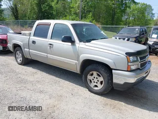 2007 Chevrolet Silverado 1500 LT3 with VIN 2GCEK13ZX71173913, listed as a IAAI auction lot 42145415 with 296,079 mi miles and . Bid and sale history available at DreamBid. Image 1.