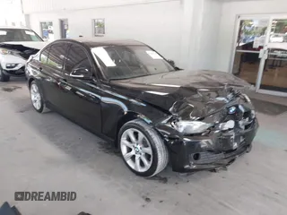 2015 BMW 3 Series 320i с VIN WBA3B1G50FNT64152, выставлен на аукционе IAAI как лот 42303555 с пробегом 115 421 миль миль и . История ставок и продаж доступна на DreamBid. Изображение 1.