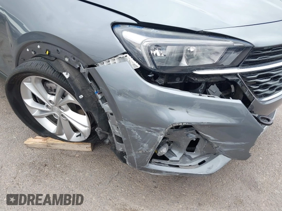 2022 Buick Encore GX Preferred with VIN KL4MMCSL8NB038063, listed as a IAAI auction lot 42194445 with 22,512 mi miles and . Bid and sale history available at DreamBid. Image 6.