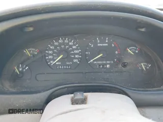 1994 Ford Mustang with VIN 1FALP4041RF171911, listed as a IAAI auction lot 42705975 with 292,952 mi miles and . Bid and sale history available at DreamBid. Image 7.