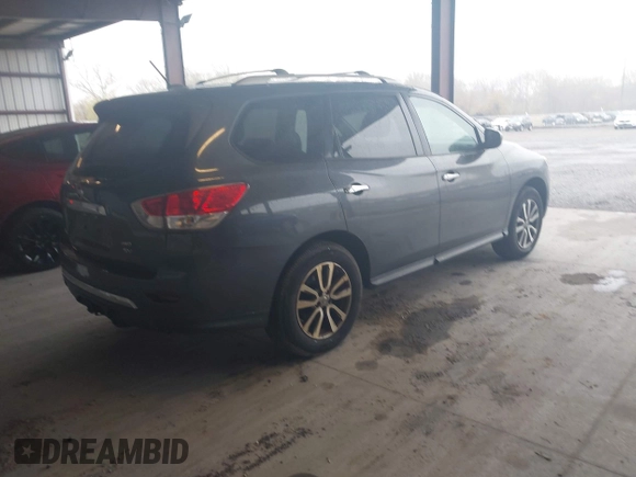 2013 Nissan Pathfinder SL with VIN 5N1AR2MM2DC608721, listed as a IAAI auction lot 42005519 with 141,748 mi miles and . Bid and sale history available at DreamBid. Image 4.