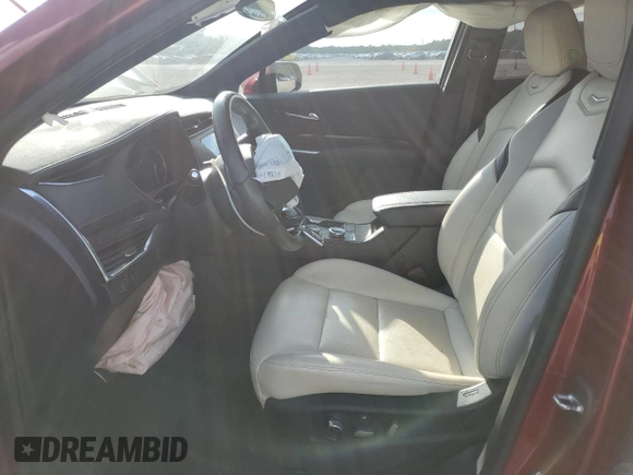 2021 Cadillac XT4 FWD Sport with VIN 1GYFZER49MF055918, listed as a Copart auction lot 69907613 with 36,138 mi miles and . Bid and sale history available at DreamBid. Image 7.
