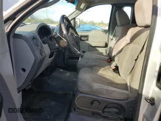 2006 Ford F-150 STX with VIN 1FTRF02W46KA92833, listed as a Copart auction lot 76401174 with 132,603 mi miles and Salvage Title. Bid and sale history available at carsss.com. Image 7.
