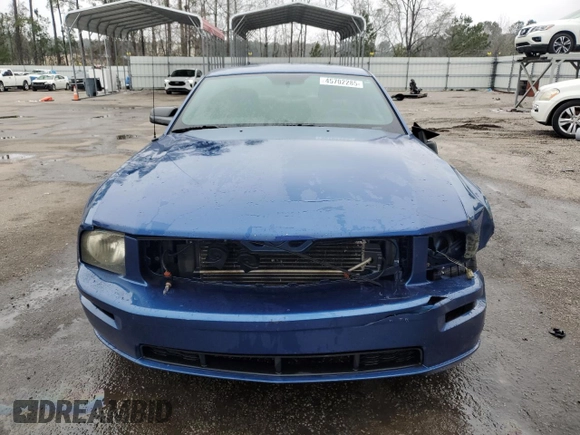 2008 Ford Mustang GT Deluxe with VIN 1ZVHT82H785193240, listed as a Copart auction lot 45702285 with 212,408 mi miles and Salvage Title. Bid and sale history available at carsss.com. Image 5.