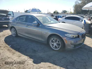 2013 BMW 5 Series 528i with VIN WBAXG5C50DDY36255, listed as a Copart auction lot 44741985 with 102,147 mi miles and Salvage Title. Bid and sale history available at carsss.com. Image 4.