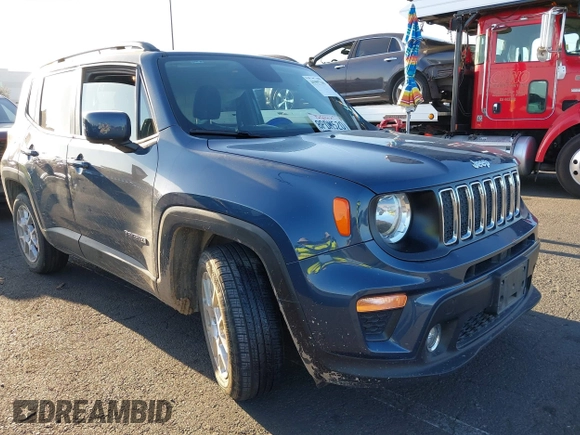 2020 Jeep Renegade Latitude with VIN ZACNJABB4LPL04774, listed as a IAAI auction lot 41997386 with 59,985 mi miles. Bid and sale history available at carsss.com. Image 1.