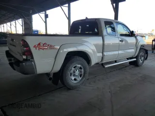 2015 Toyota Tacoma PreRunner with VIN 5TFTX4GN8FX043339, listed as a Copart auction lot 83381634 with Not provided miles and Salvage title. Bid and sale history available at DreamBid. Image 3.