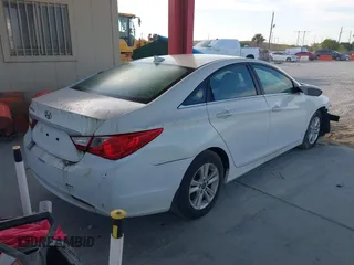 2012 Hyundai Sonata GLS z VIN 5NPEB4ACXCH439519, wystawiony jako IAAI lot #41831995 z przebiegiem Nie podano mil oraz . Historia ofert i sprzedaży dostępna na DreamBid. Obrazek 4.