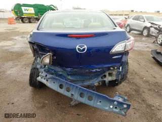 2012 Mazda Mazda3 i Touring with VIN JM1BL1V79C1586725, listed as a IAAI auction lot 41711117 with 90,309 mi miles. Bid and sale history available at carsss.com. Image 17.