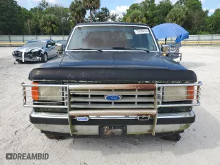 1988 Ford Bronco Custom with VIN 1FMEU15H4JLA87668, listed as a Copart auction lot 71630614 with 76,473 mi miles and Clean Title. Bid and sale history available at carsss.com. Image 5.