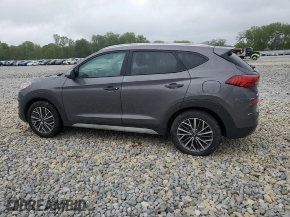 2020 Hyundai Tucson SEL z VIN KM8J3CAL3LU178581, wystawiony jako Copart lot #58234395 z przebiegiem 168 452 mil mil oraz Czysty tytuł • Clean title. Historia ofert i sprzedaży dostępna na DreamBid. Obrazek 2.