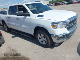 2023 Ram 1500 Big Horn z VIN 1C6RRFFG2PN649047, wystawiony jako IAAI lot #42259338 z przebiegiem 14 986 mil mil oraz . Historia ofert i sprzedaży dostępna na DreamBid. Obrazek 1.
