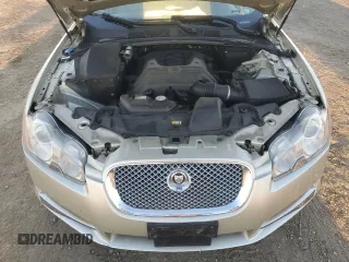 2009 Jaguar XF Luxury with VIN SAJWA05B49HR09280, listed as a Copart auction lot 43210245 with 137,540 mi miles and Salvage Title. Bid and sale history available at DreamBid. Image 11.