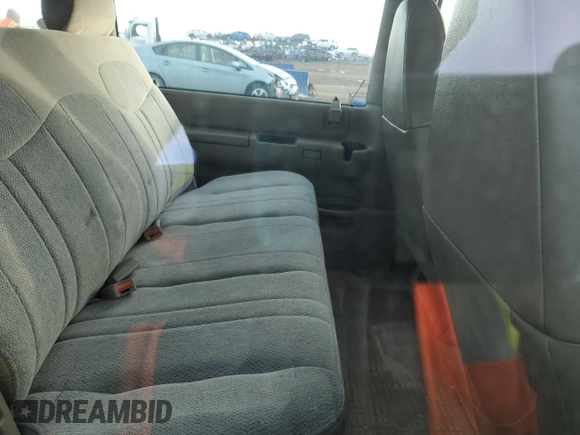 1999 Chevrolet Astro with VIN 1GNEL19W8XB101139, listed as a Copart auction lot 45427415 with 140,850 mi miles and Salvage Title. Bid and sale history available at carsss.com. Image 11.