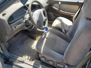 1993 Nissan Maxima z VIN JN1HJ01F6PT114020, wystawiony jako Copart lot #61137914 z przebiegiem 230 999 mil mil oraz Tytuł czysty. Historia ofert i sprzedaży dostępna na DreamBid. Obrazek 7.