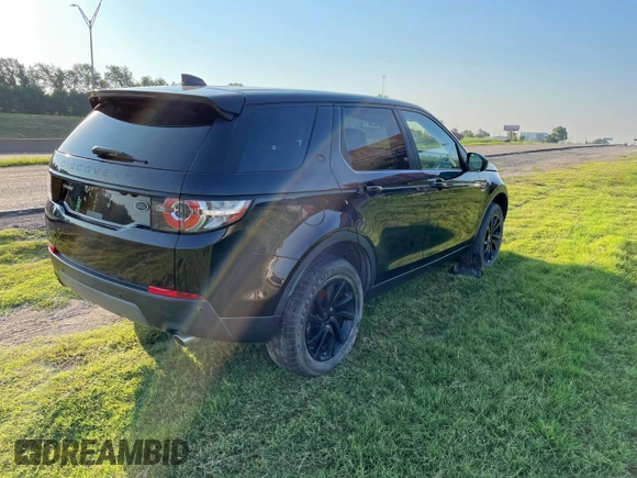 2019 Land Rover Discovery Sport SE with VIN SALCP2FX8KH789813, listed as a Copart auction lot 54988785 with 92,657 mi miles and Clean Title. Bid and sale history available at carsss.com. Image 4.