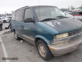 2001 Chevrolet Astro Passenger with VIN 1GNDM19W31B124117, listed as a IAAI auction lot 42028173 with 1 mi miles. Bid and sale history available at carsss.com. Image 6.