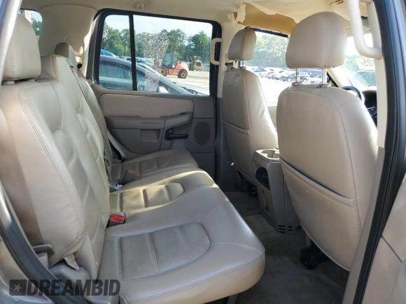 2005 Ford Explorer XLT with VIN 1FMZU63K25UA96267, listed as a Copart auction lot 56800105 with 255,774 mi miles and Salvage title. Bid and sale history available at DreamBid. Image 11.