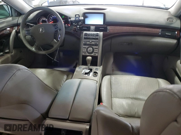 2008 Acura RL with VIN JH4KB16528C001848, listed as a Copart auction lot 42711235 with 156,055 mi miles and Salvage Title. Bid and sale history available at DreamBid. Image 8.