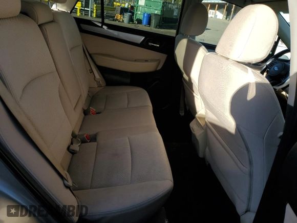 2018 Subaru Outback Premium z VIN 4S4BSAHC7J3256820, wystawiony jako Copart lot #89125935 z przebiegiem 130 673 mil mil oraz Szkoda całkowita • Salvage title. Historia ofert i sprzedaży dostępna na DreamBid. Obrazek 10.