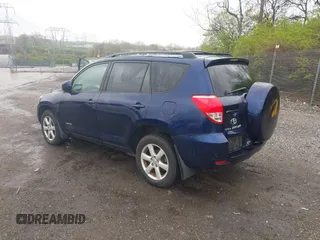 2006 Toyota RAV4 Limited with VIN JTMBK31V866003328, listed as a IAAI auction lot 41974713 with 231,948 mi miles. Bid and sale history available at carsss.com. Image 3.