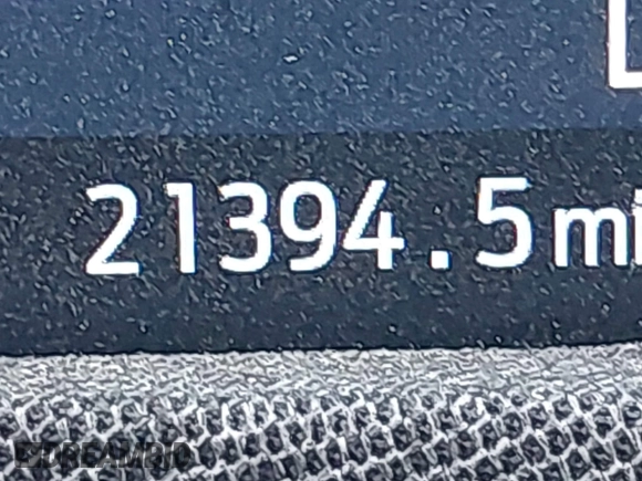 2023 Ford Mustang Mach-E Premium z VIN 3FMTK3R40PMA88565, wystawiony jako IAAI lot #42245792 z przebiegiem 21 394 mil mil oraz . Historia ofert i sprzedaży dostępna na DreamBid. Obrazek 16.