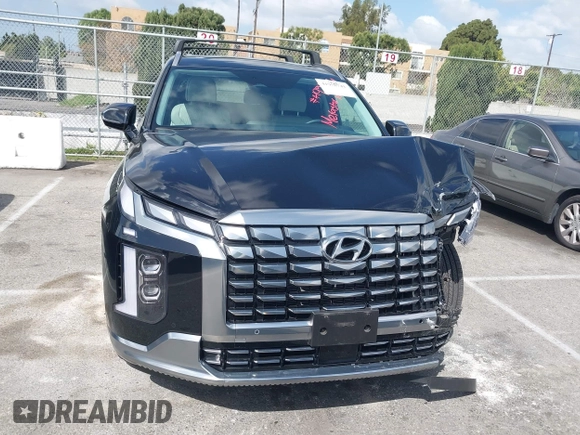 2024 Hyundai Palisade Calligraphy z VIN KM8R74GEXRU678526, wystawiony jako IAAI lot #41958741 z przebiegiem 2 666 mil mil oraz . Historia ofert i sprzedaży dostępna na DreamBid. Obrazek 12.