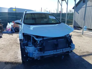 2018 Toyota RAV4 XLE с VIN JTMWFREV5JJ741922, выставлен на аукционе IAAI как лот 41889199 с пробегом 80 442 миль миль и . История ставок и продаж доступна на DreamBid. Изображение 13.
