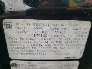 1994 Chevrolet Corvette with VIN 1G1YY32P9R5121917, listed as a Copart auction lot 51899585 with 35,751 mi miles and Salvage Title. Bid and sale history available at carsss.com. Image 14.