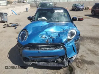 2024 MINI Convertible Cooper S with VIN WMW43DL00R3R98526, listed as a Copart auction lot 72037884 with 5,142 mi miles and Salvage Title. Bid and sale history available at carsss.com. Image 5.