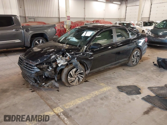 2020 Volkswagen Jetta SEL с VIN 3VWEB7BU6LM017747, выставлен на аукционе IAAI как лот 41976197 с пробегом 86 477 миль миль и . История ставок и продаж доступна на DreamBid. Изображение 18.