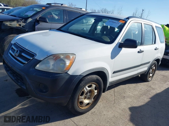 2006 Honda CR-V LX with VIN JHLRD78556C029217, listed as a IAAI auction lot 41986623 with 211,003 mi miles and . Bid and sale history available at carsss.com. Image 2.