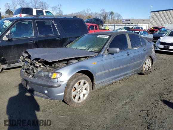 2002 BMW 3 Series 325i with VIN WBAEV33482KL67952, listed as a Copart auction lot 42939985 with 0 mi miles and Salvage Title. Bid and sale history available at carsss.com. Image 1.