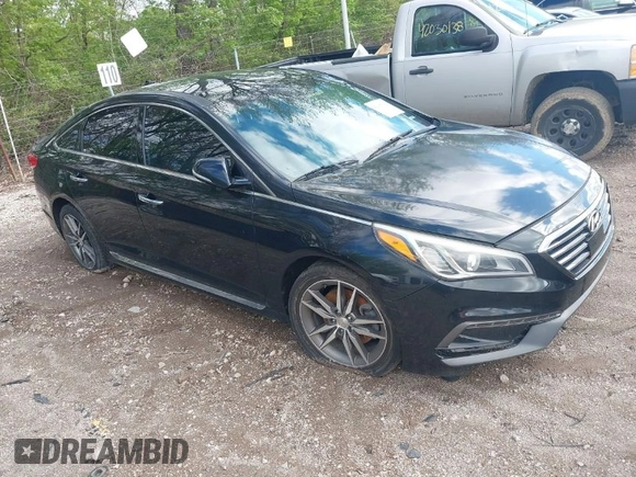 2015 Hyundai Sonata 2.0T Sport with VIN 5NPE34AB2FH068154, listed as a IAAI auction lot 42085654 with 77,824 mi miles. Bid and sale history available at carsss.com. Image 1.