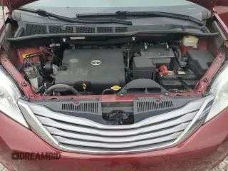 2016 Toyota Sienna Limited z VIN 5TDDK3DC4GS143638, wystawiony jako Copart lot #58848495 z przebiegiem 174 487 mil mil oraz Czysty tytuł • Clean title. Historia ofert i sprzedaży dostępna na DreamBid. Obrazek 12.