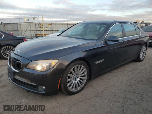 2011 BMW 7 Series 750Li xDrive with VIN WBAKC8C52BC433114, listed as a Copart auction lot 83618794 with 111,664 mi miles and Clean Title. Bid and sale history available at carsss.com. Image 1.
