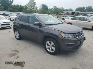 2019 Jeep Compass Latitude with VIN 3C4NJCBB8KT855148, listed as a Copart auction lot 60451975 with 60,033 mi miles and Salvage title. Bid and sale history available at DreamBid. Image 4.