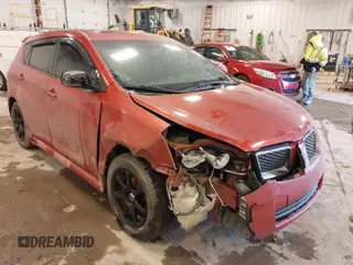 2009 Pontiac Vibe GT with VIN 5Y2SR67009Z445774, listed as a IAAI auction lot 41242634 with 121,641 mi miles. Bid and sale history available at carsss.com. Image 1.