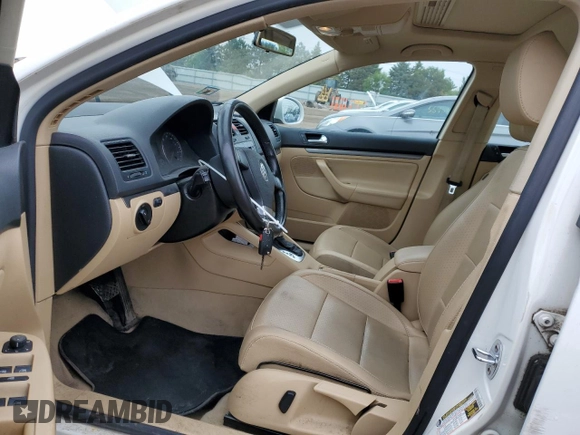 2009 Volkswagen Jetta SE с VIN 3VWRM71K59M060576, выставлен на аукционе Copart как лот 54835895 с пробегом 115 157 миль миль и Списание • Salvage title. История ставок и продаж доступна на DreamBid. Изображение 7.