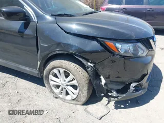 2017 Nissan Rogue SV with VIN JN1BJ1CP7HW020567, listed as a IAAI auction lot 42039374 with 186,979 mi miles and . Bid and sale history available at DreamBid. Image 6.