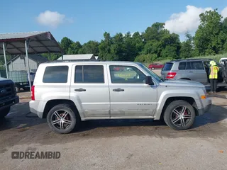 2011 Jeep Patriot Sport с VIN 1J4NT1GA5BD103437, выставлен на аукционе IAAI как лот 42697012 с пробегом 145 258 миль миль и . История ставок и продаж доступна на DreamBid. Изображение 13.