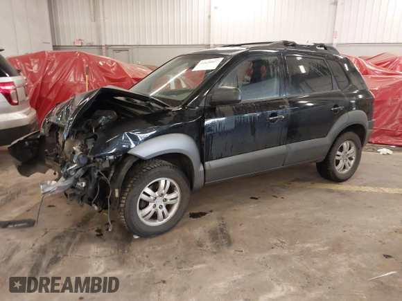 2007 Hyundai Tucson SE with VIN KM8JN72D47U670938, listed as a IAAI auction lot 41620857 with 129,769 mi miles and . Bid and sale history available at DreamBid. Image 18.