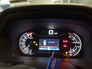 2016 Honda Pilot EX-L with VIN 5FNYF6H75GB104064, listed as a IAAI auction lot 41286959 with 106,263 mi miles. Bid and sale history available at carsss.com. Image 7.