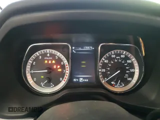 2017 Nissan Titan SV z VIN 1N6AA1E57HN569872, wystawiony jako Copart lot #53254555 z przebiegiem 170 573 mil mil oraz Szkoda całkowita • Salvage title. Historia ofert i sprzedaży dostępna na DreamBid. Obrazek 9.
