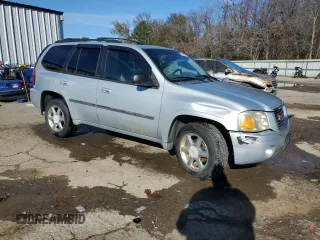 2007 GMC Envoy SLE with VIN 1GKDS13S972159505, listed as a Copart auction lot 88270875 with 201,824 mi miles and Salvage Title. Bid and sale history available at carsss.com. Image 4.