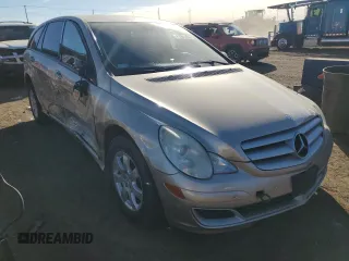 2006 Mercedes-Benz R 3.5L with VIN 4JGCB65E86A032563, listed as a Copart auction lot 52355744 with 120,722 mi miles and Salvage Title. Bid and sale history available at carsss.com. Image 7.